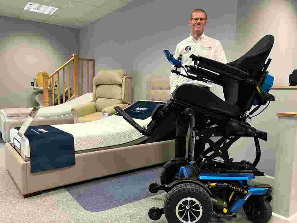 2210 Unique Mobility Photo 2