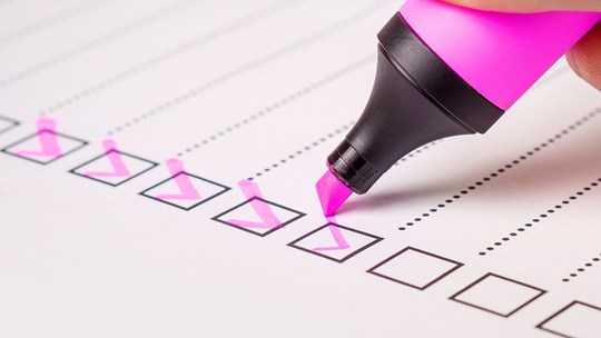 Pre year-end tax planning checklist 2023/24