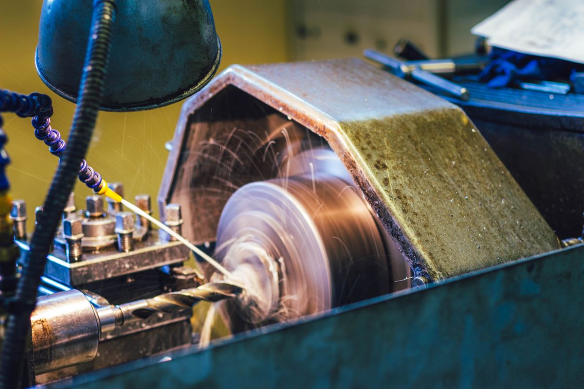 Utilising AI in your manufacturing business